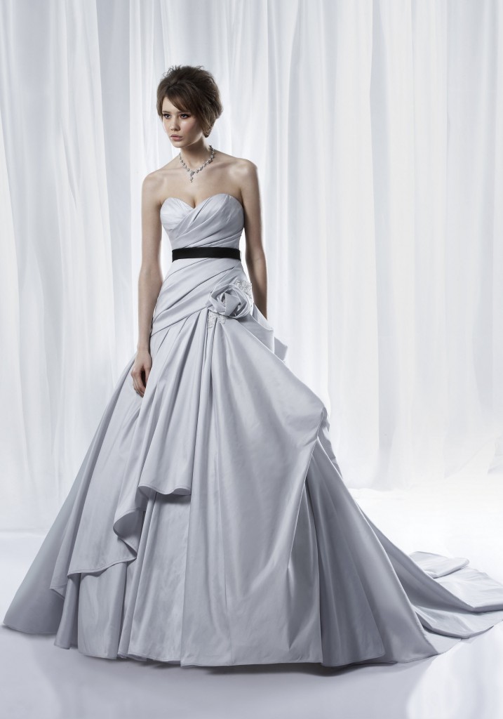 Dillards wedding dresses
