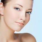 Classic and Classy: The No-Makeup Makeup Look